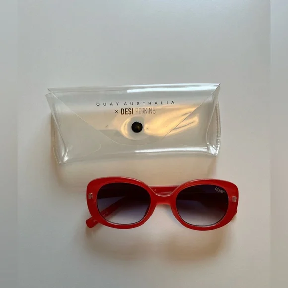 Quay Australia x Desi Perkins Lulu Red Oval Sunglasses - Picture 5 of 11